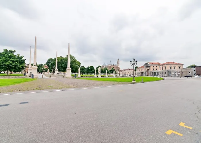 A Pochi Passi Da Prato Della Valle Apartment